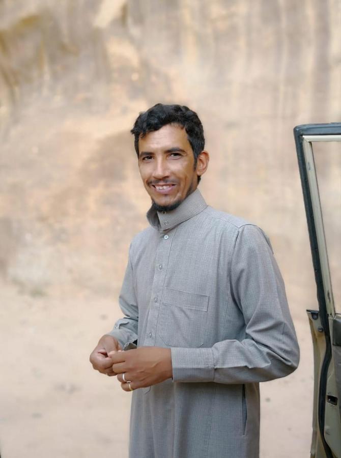 ホテル Bedouin Family Camp ワディ ・ラム エクステリア 写真
